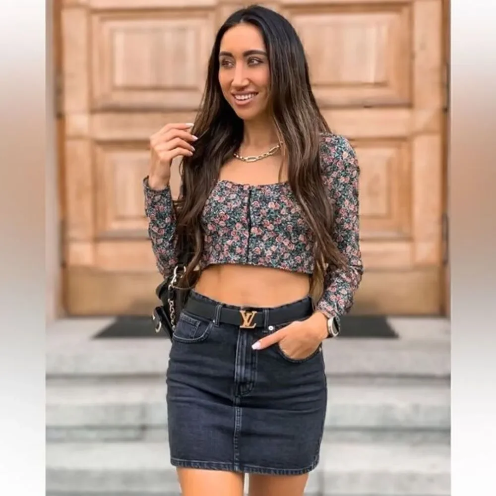 ZARA FLORAL PRINT CROP TOP‎